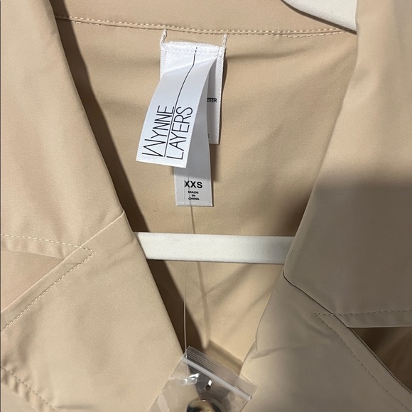 Stylish Women's Tan Trench Coat - Picture 2 of 3